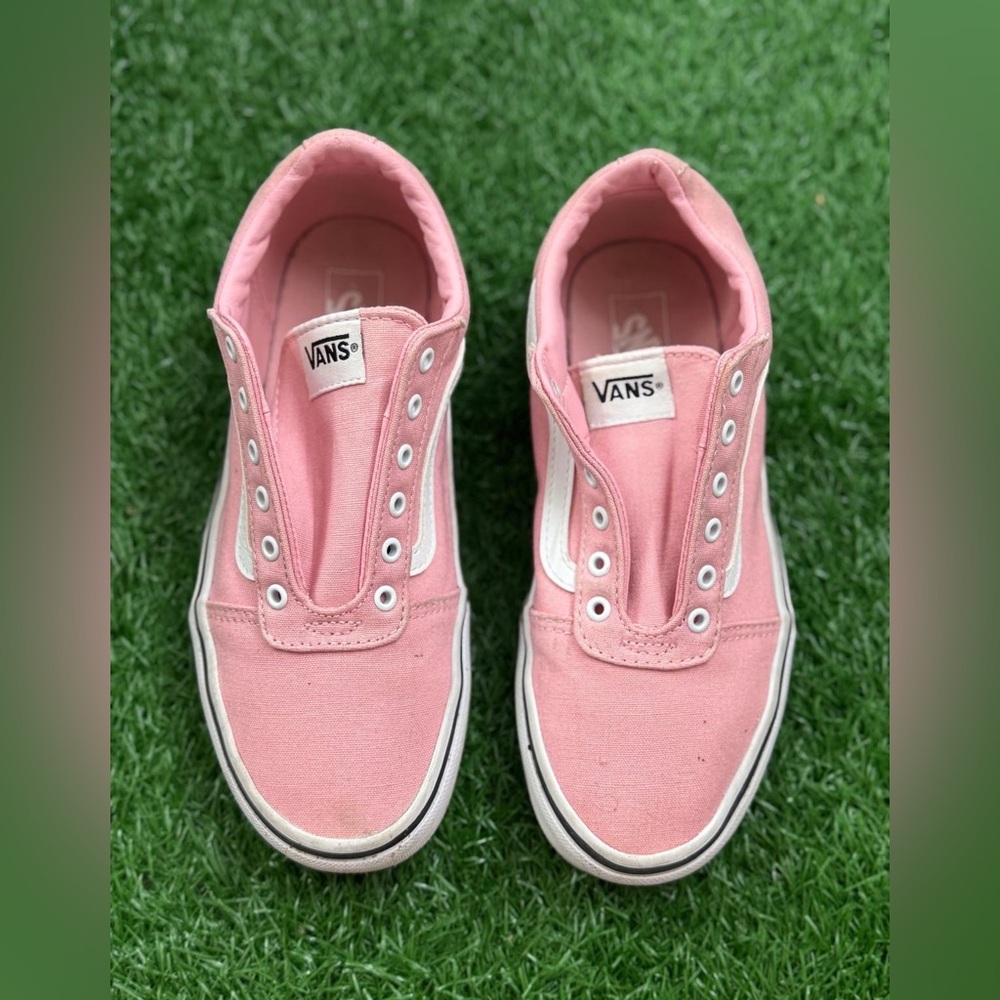 Vans Women’s Missy Pink‎ Canvas Sneakers Size 4